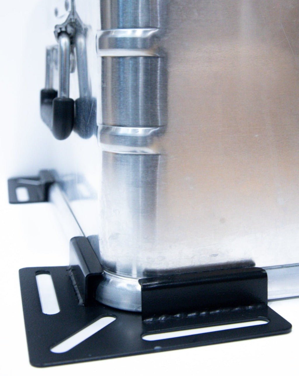 Mounting Brackets - Zarges USA