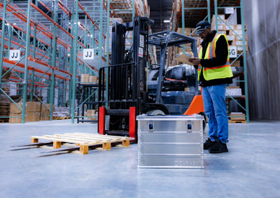 K470 - 23.6 x 16.9 x 17.7 - Zarges USA