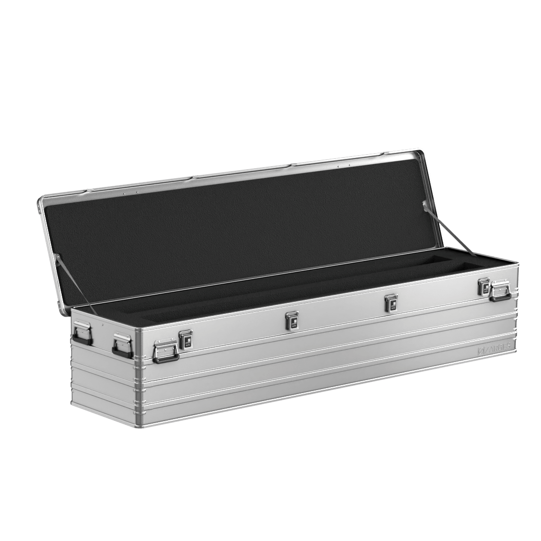 K470 - 90.7 x 20.5 x 16.9 - Zarges USA